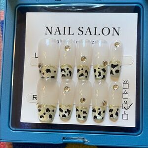Leopard Print Press-On Nails with Rhinestones